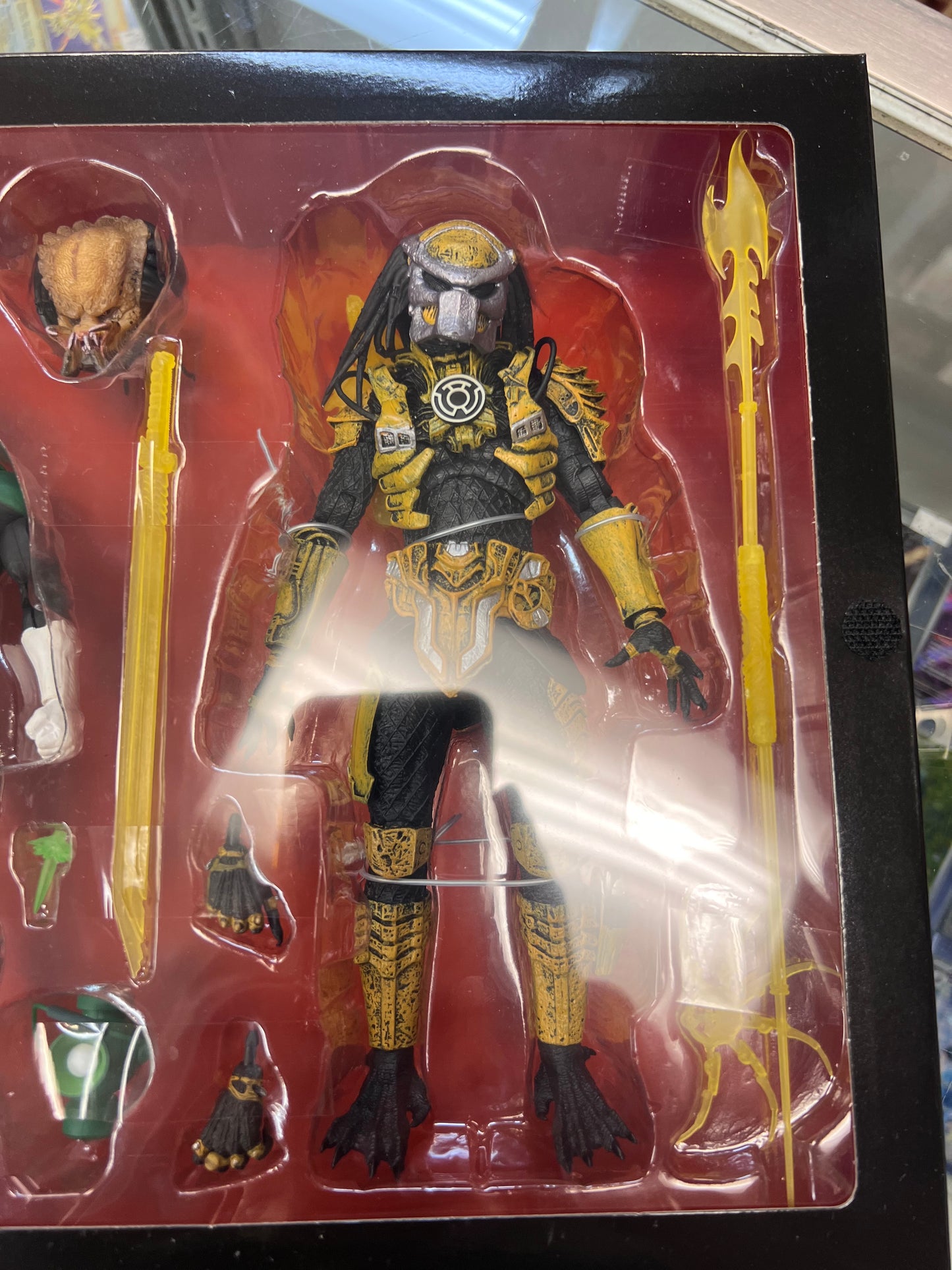 NECA - GREEN LANTERN VS PREDATOR - NYCC 2019 EXCLUSIVE