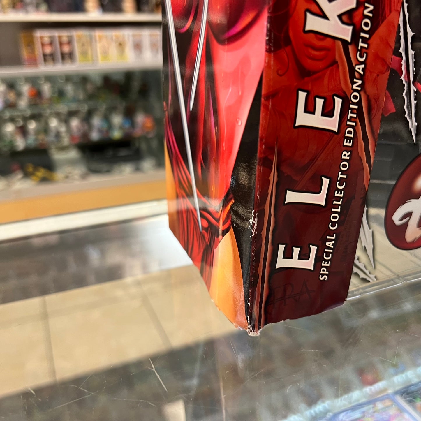 Marvel Select - Elektra - Special Collector Edition Action Figure with Base - 2002