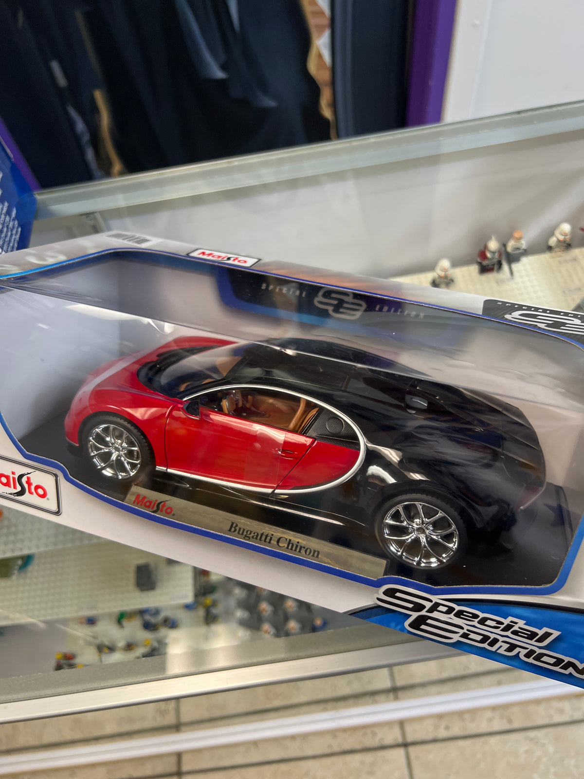 Maisto - Special Edition - Bugatti Chiron - 1:18 Scale - 2016 *SEE PHOTOS*