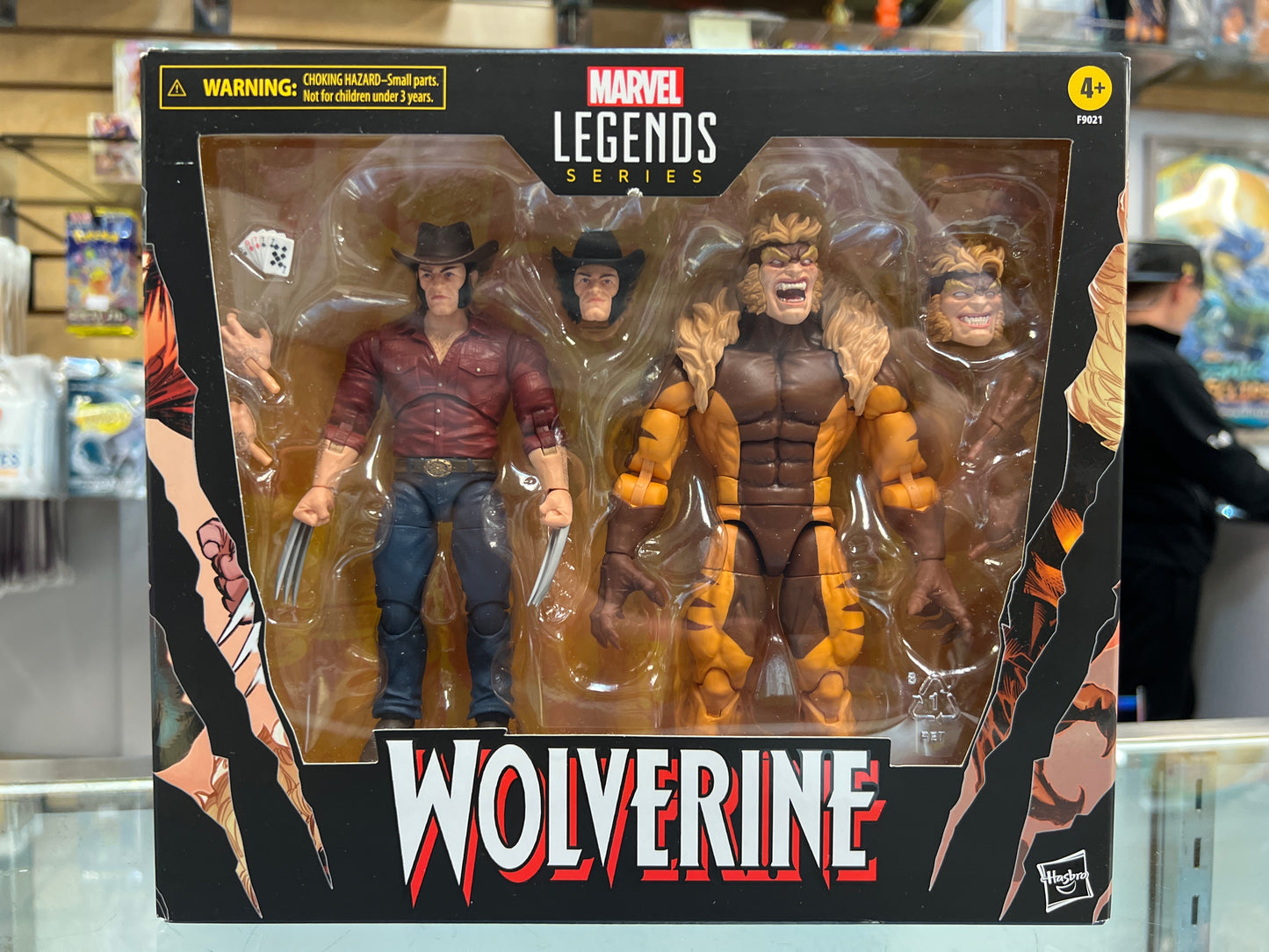 Marvel Legends - Wolverine 50th Anniversary Marvel Legends Logan and Sabretooth Two-Pack (CUT BOX)