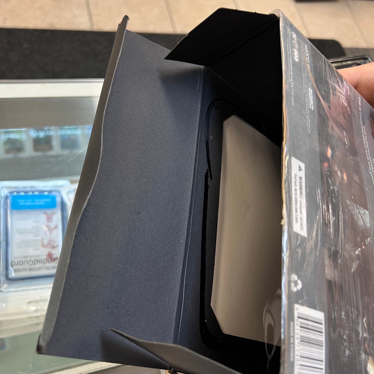 Mezco Toyz One:12 Collective - Batman: Supreme Knight (OPEN BOX)