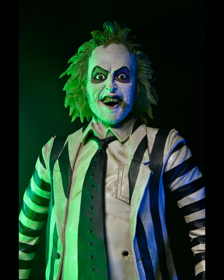 NECA - Beetlejuice 18" Action Figure with Sound  (1/4 SCALE)