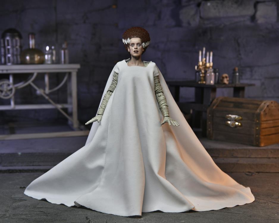 NECA - Universal Monsters Ultimate Bride of Frankenstein (Color) Action Figure
