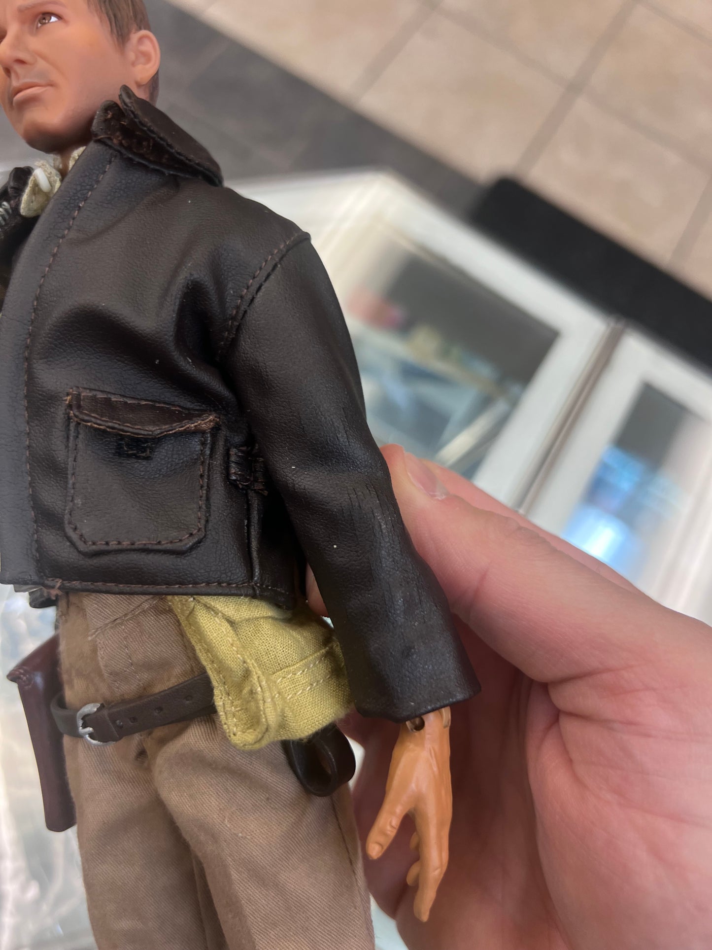 Medi-com Toy (Sideshow) - Indiana Jones - Raiders of the Lost Ark - 1/6" Collectible Figure