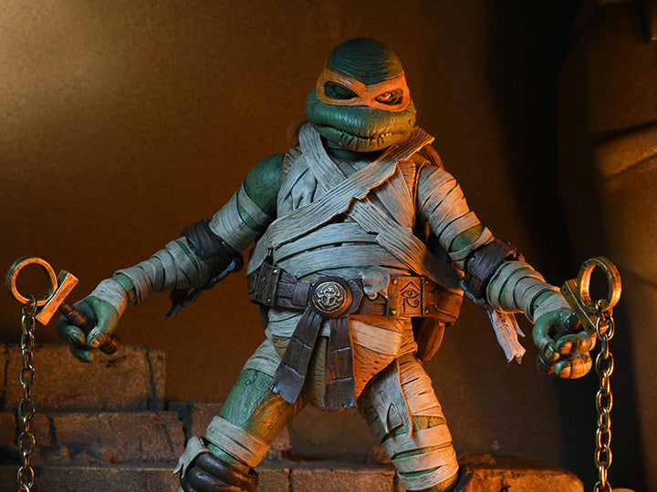 NECA - Universal Monsters x Teenage Mutant Ninja Turtles Ultimate Michelangelo as The Mummy