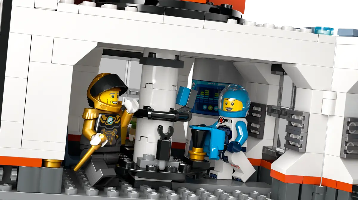 LEGO - CITY - Space Base and Rocket Launchpad - 60434