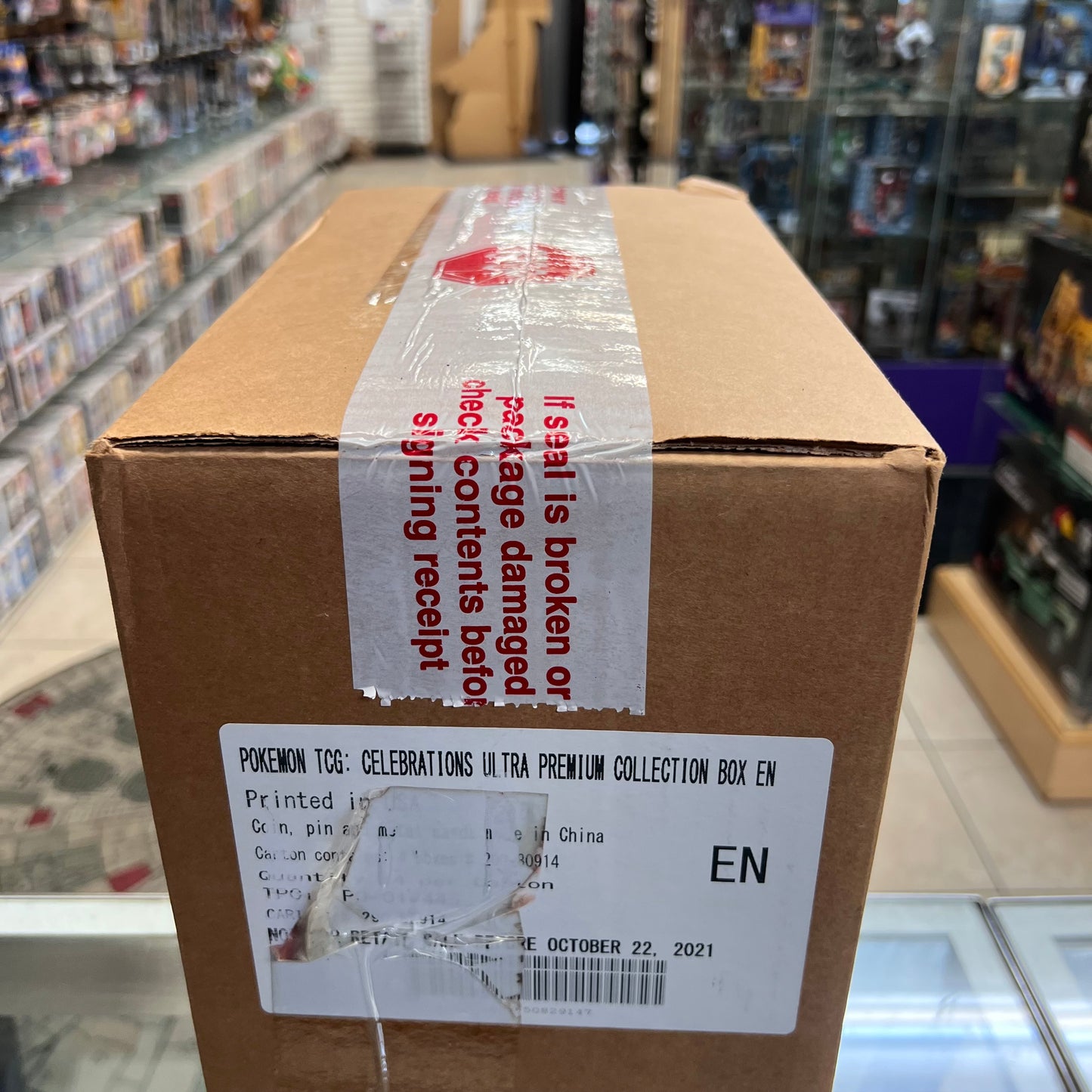 Pokémon - Celebrations Ultra-Premium Collection - Celebrations (SEALED CASE)