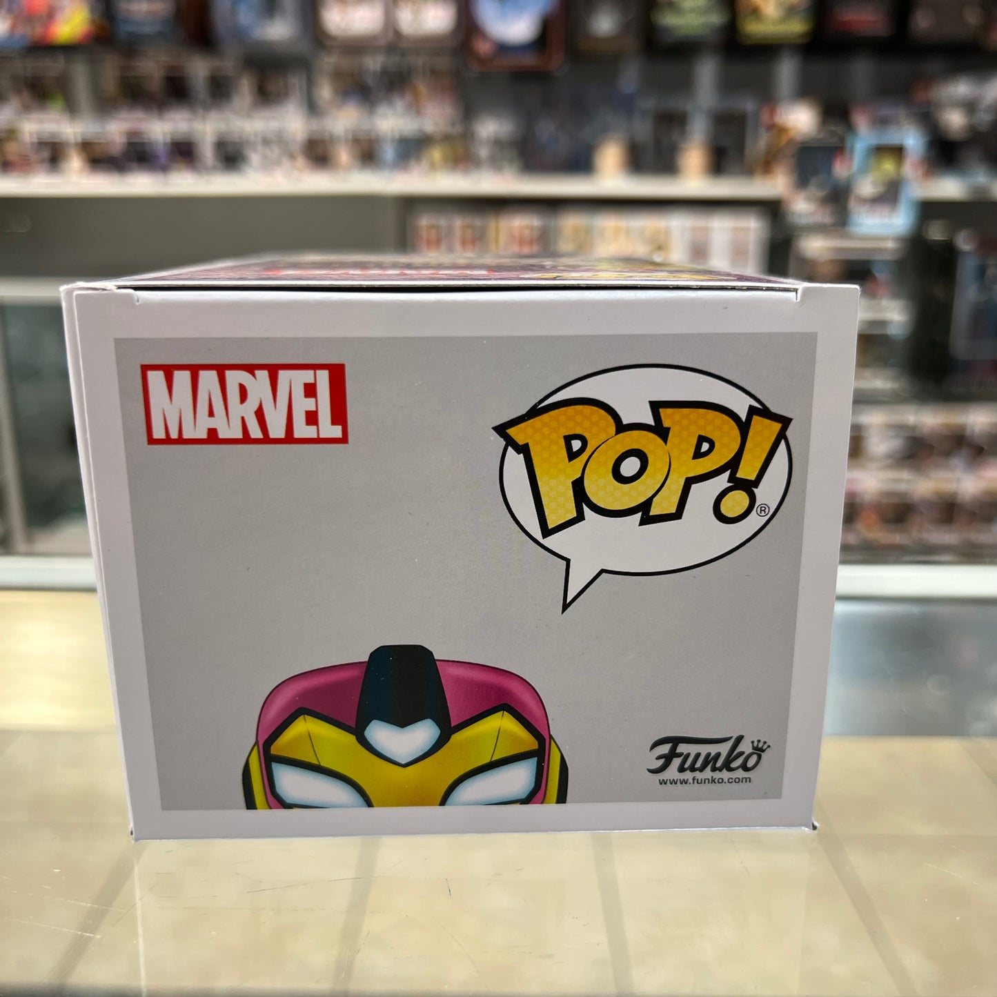 Funko Pop! Marvel - Ironheart - Glow Chase Exclusive - 687