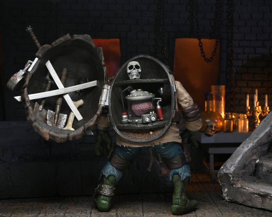 NECA - Universal Monsters x Teenage Mutant Ninja Turtles Ultimate Leonardo as The Hunchback