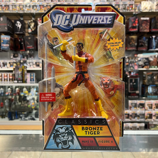 DC Universe Classics - Bronze Tiger - Wave 18 Figure 6
