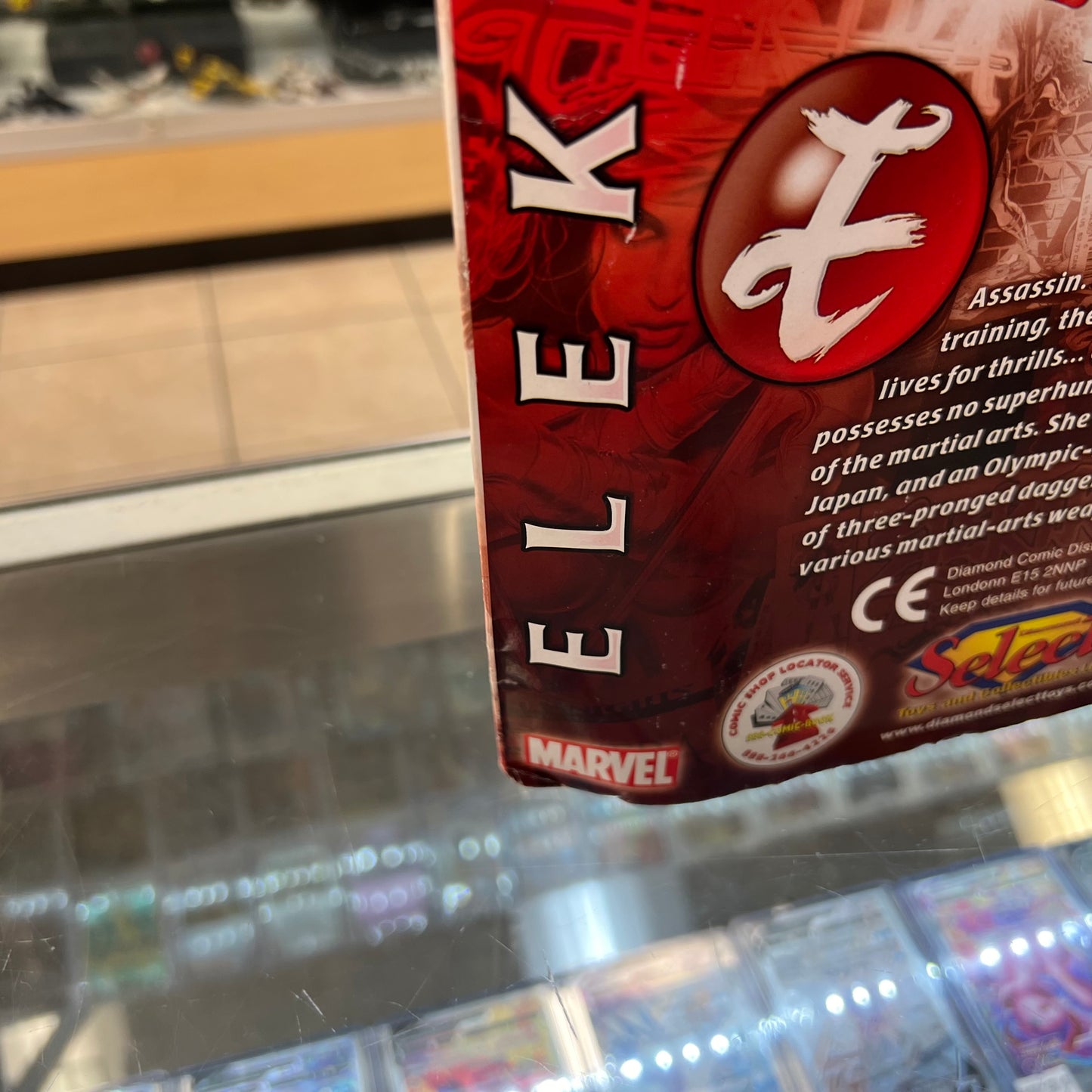 Marvel Select - Elektra - Special Collector Edition Action Figure with Base - 2002