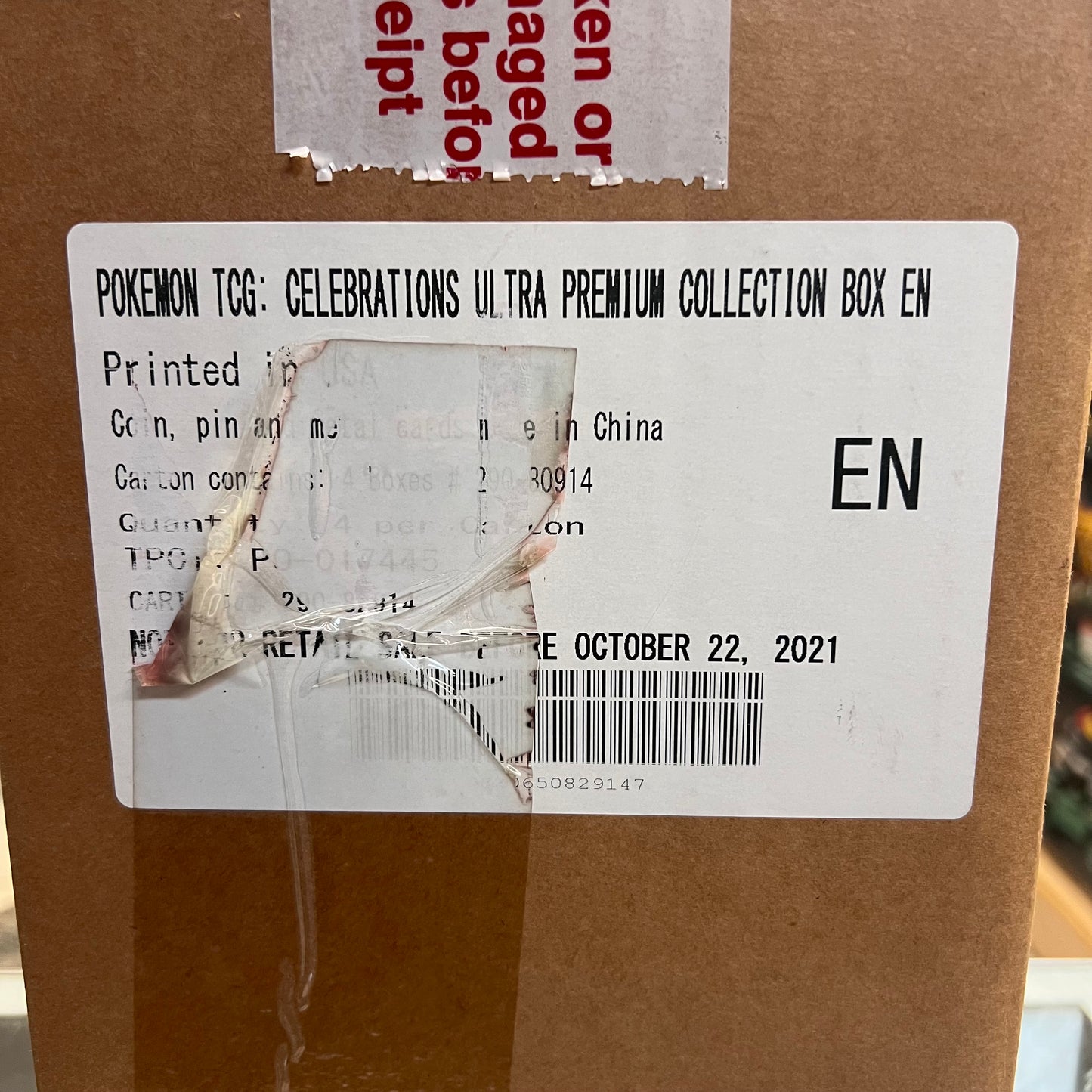 Pokémon - Celebrations Ultra-Premium Collection - Celebrations (SEALED CASE)