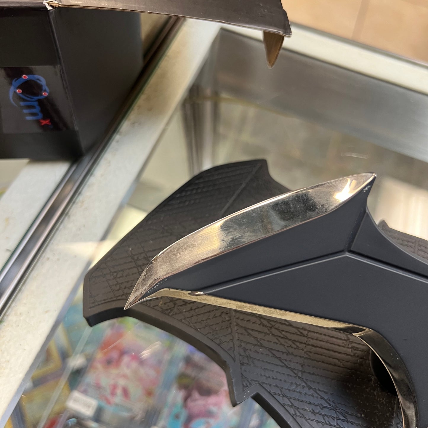 QMx - Batman Batarang 1:1 Scale Replica (Tarnish! OPEN!)