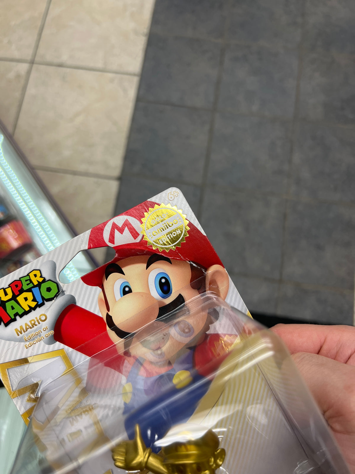 Amiibo - Mario (Gold) - Mario Party 10 Series - Walmart Exclusive *Creased Cardstock*
