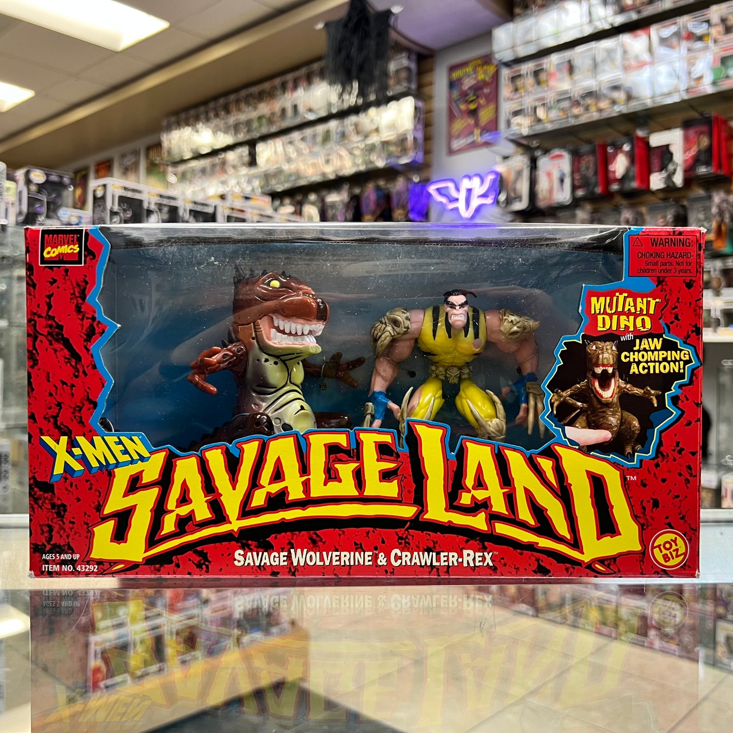 Toybiz X-MEN - Savage Land - Savage Wolverine & Crawler-Rex - 2pk action figure set (OPEN)