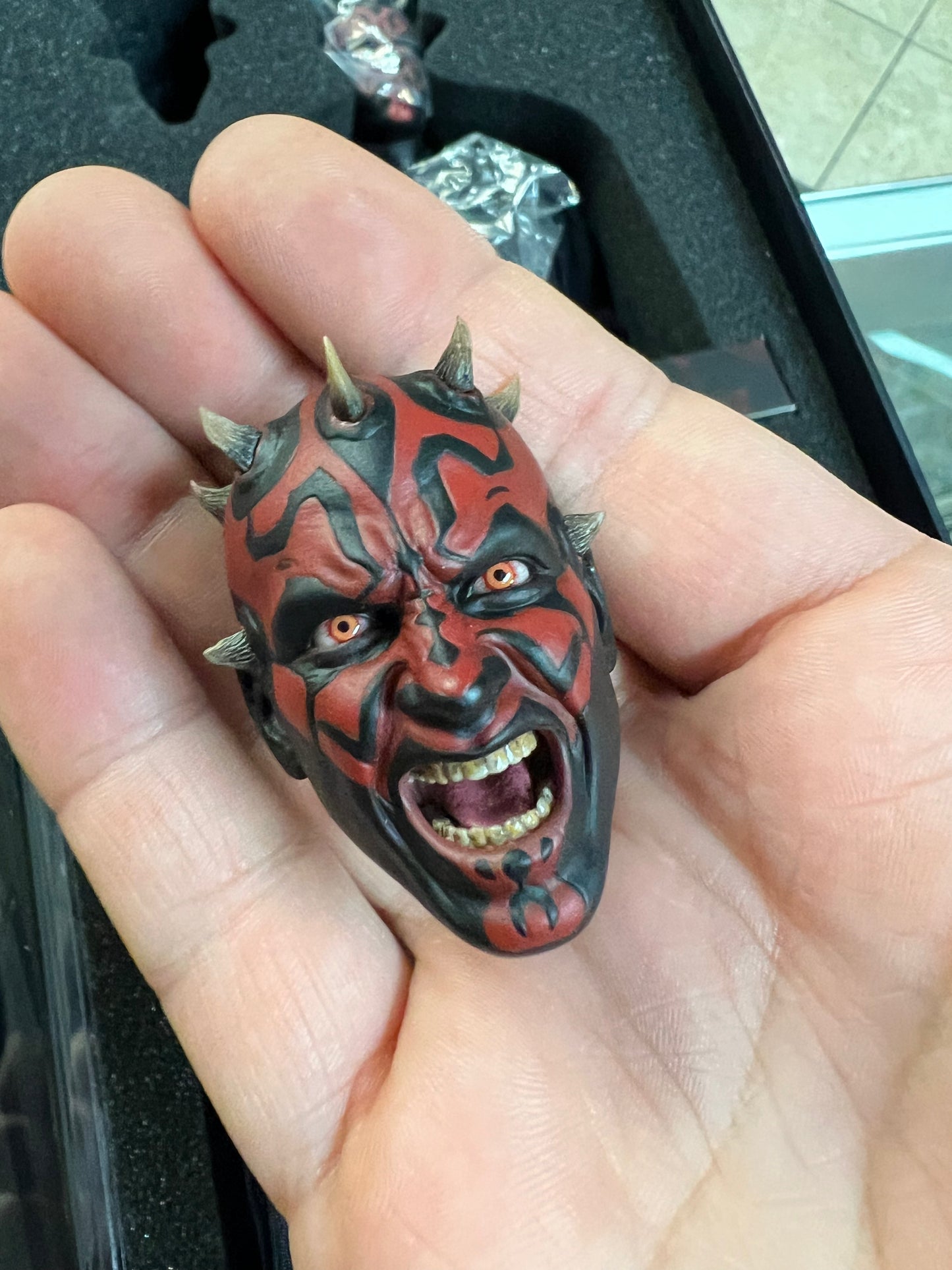 Hot Toys - Darth Maul - Episode I: The Phantom Menace - DX 16 - 1/6th scale figure (OPEN/USED