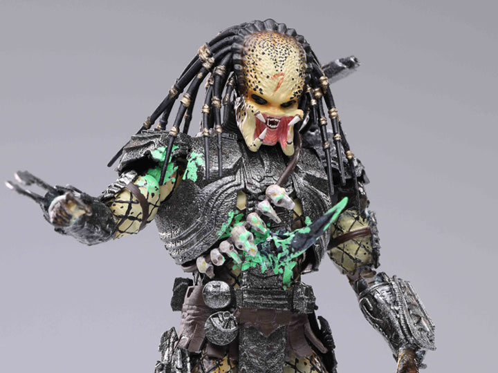HIYA TOYS - Alien Vs. Predator Scar Predator (Final Battle) 1:18 Scale PX Previews Exclusive Figure