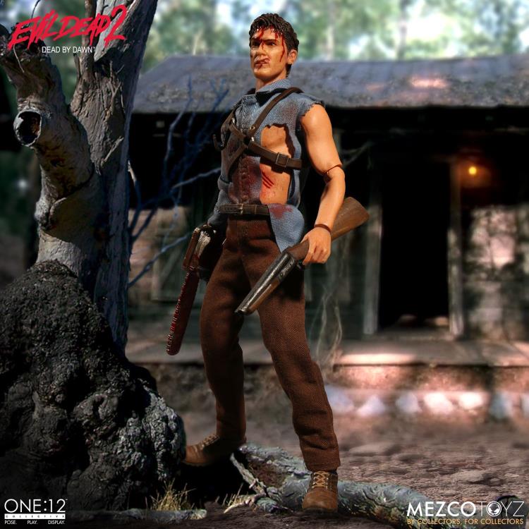 Mezco One:12 - Evil Dead 2 One:12 Collective - Ash