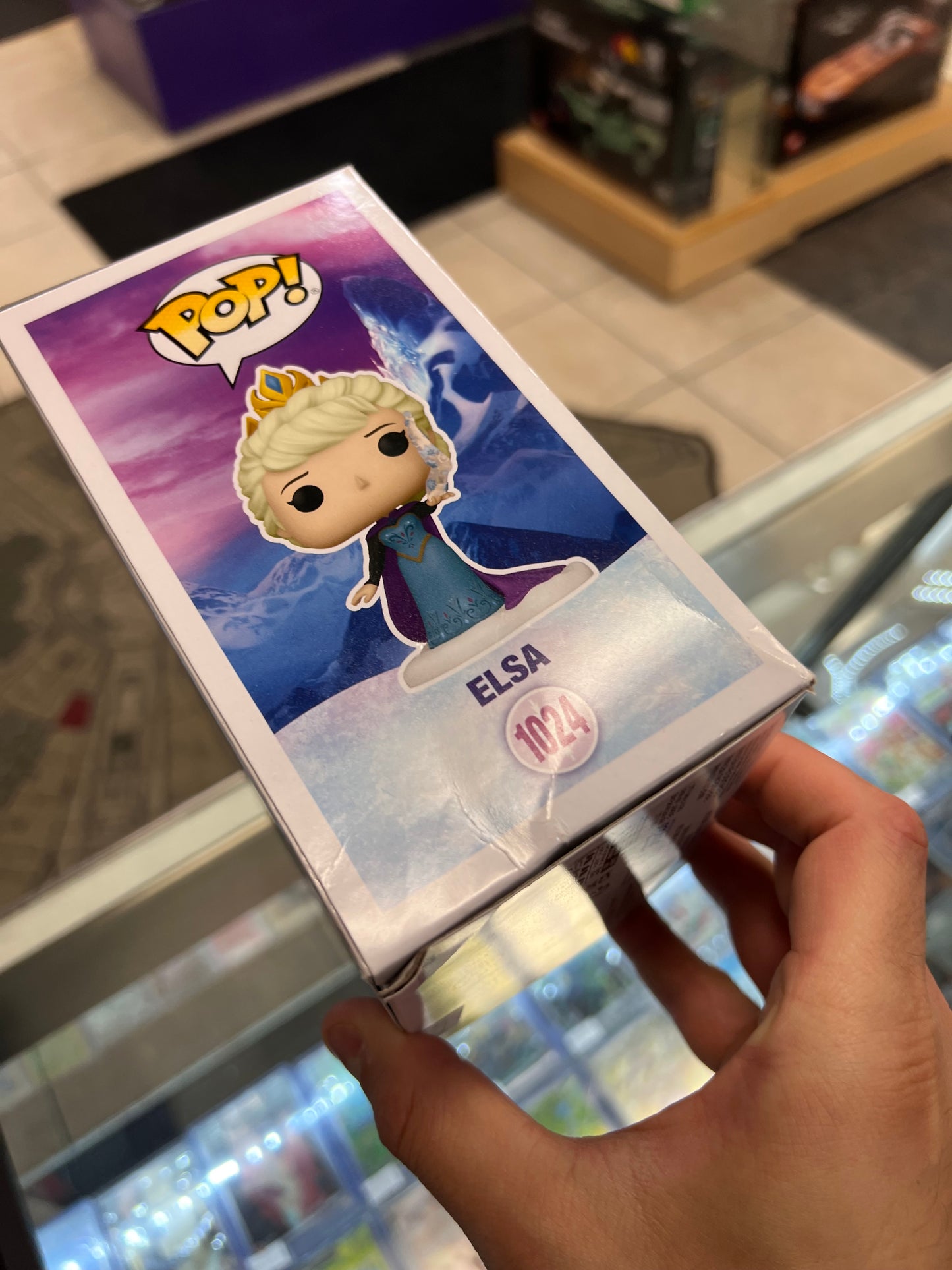 Funko Pop! Disney Frozen - Elsa - 1024 (DAMAGED BOX)