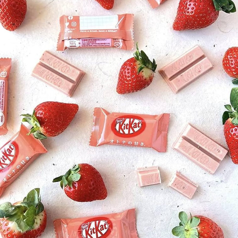 JAPAN KIT KAT Strawberry Chocolate wafer 10pc