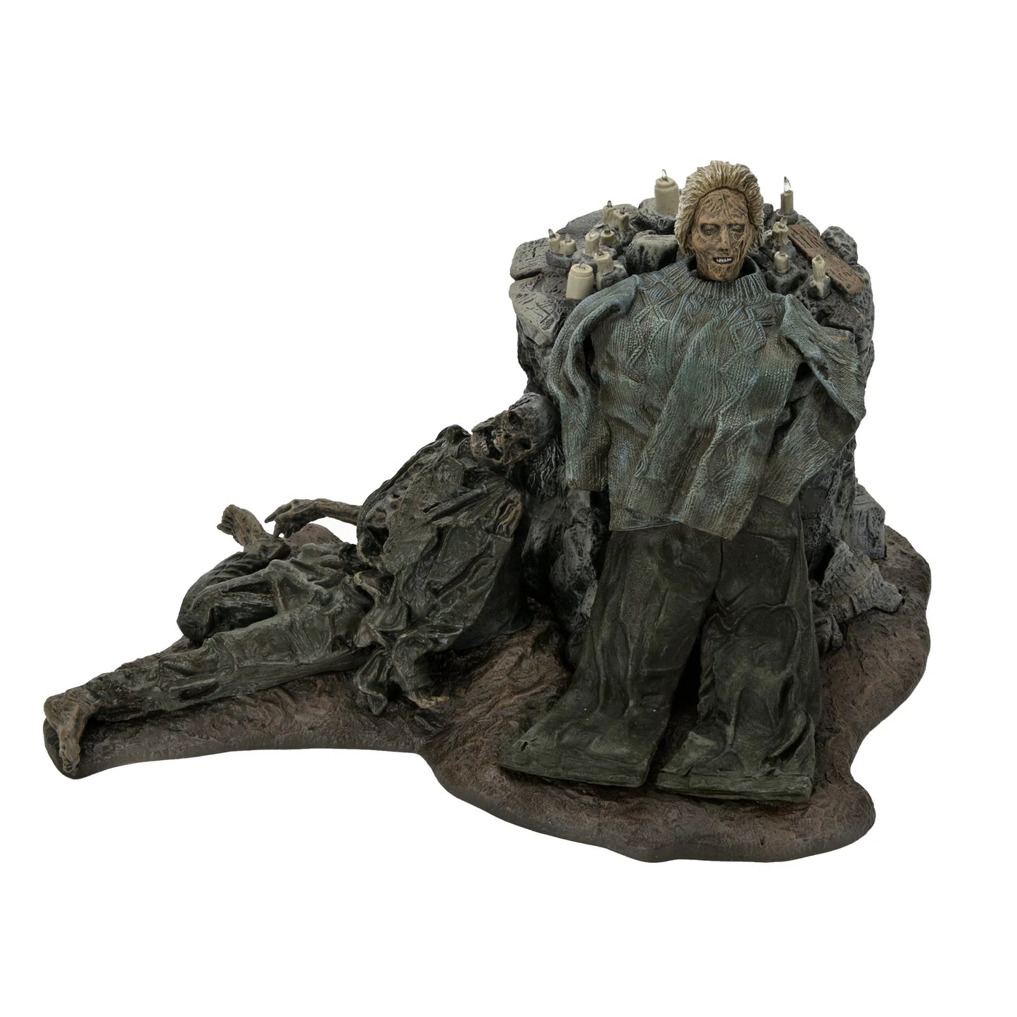 NECA - Friday the 13th: The Game - Pamela Shrine Diorama
