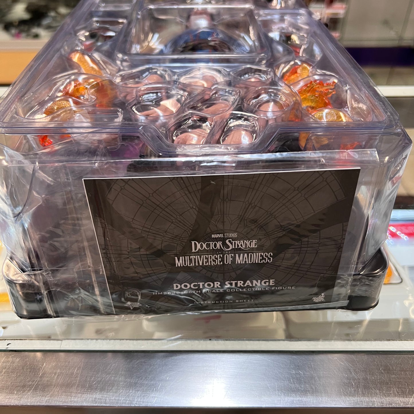 Hot Toys - Doctor Strange in the Multiverse of Madness - Doctor Strange 1/6th Scale Collectible Figure - MMS645 (OPEN BOX)