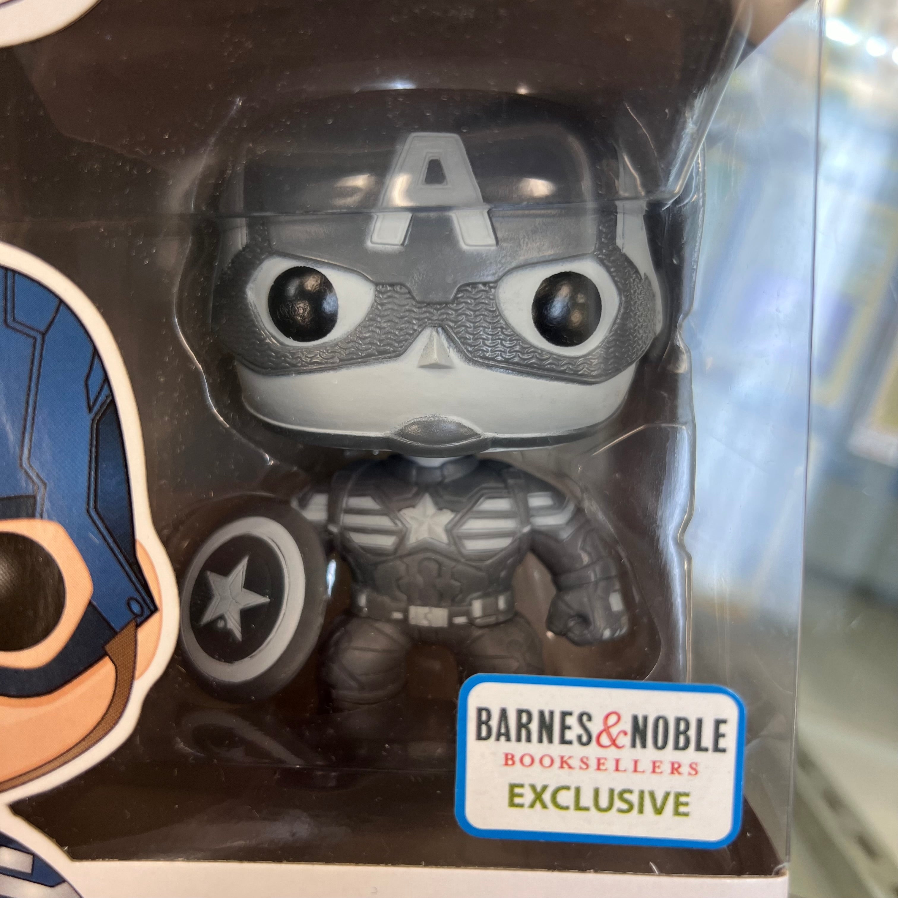 Funko Pop! Barnes & Noble Exclusive Captain America Black And White #41 Marvel. outlet