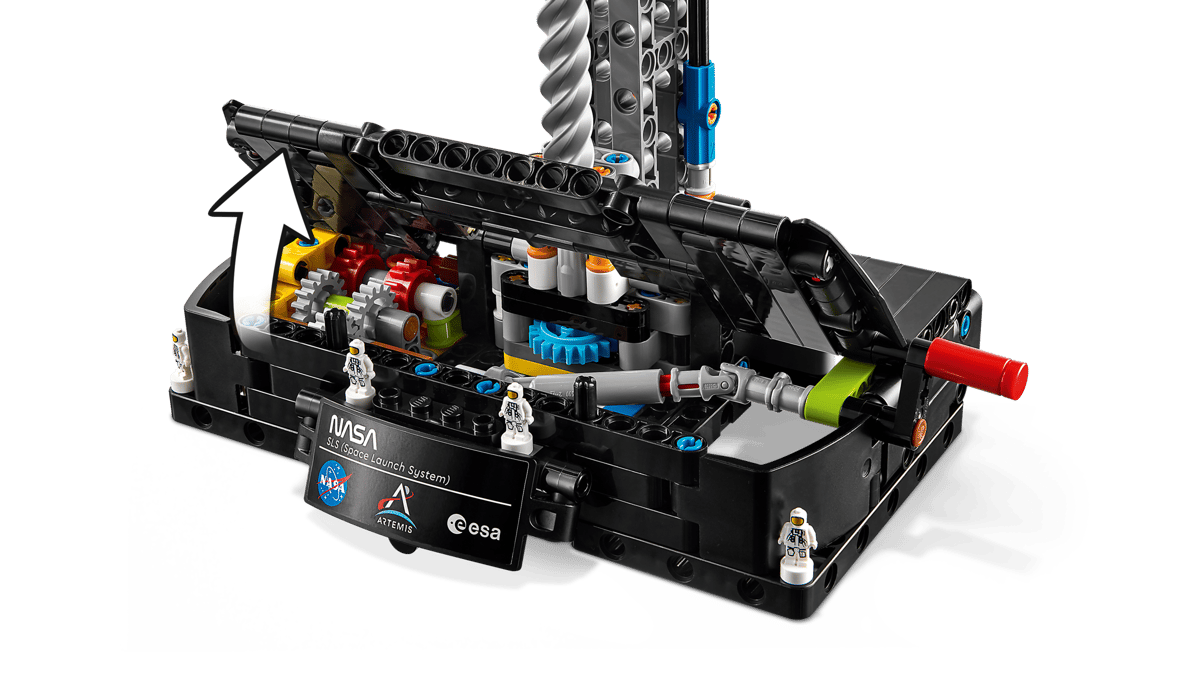 LEGO TECHNIC - NASA Artemis Space Launch System Rocket - 42221