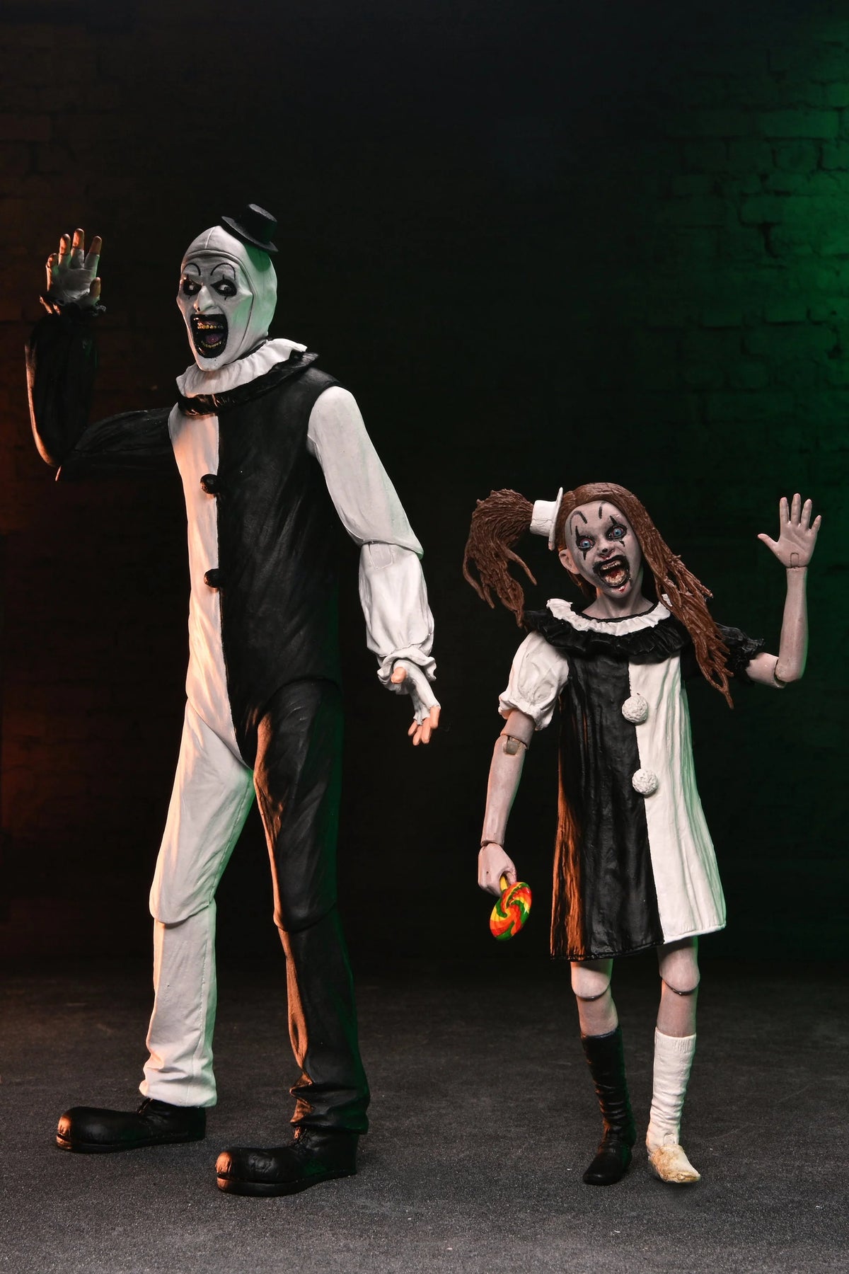 NECA Terrifier 2 - Ultimate Art the Clown and The Little Pale Girl 7" Scale Action Figure 2-Pack