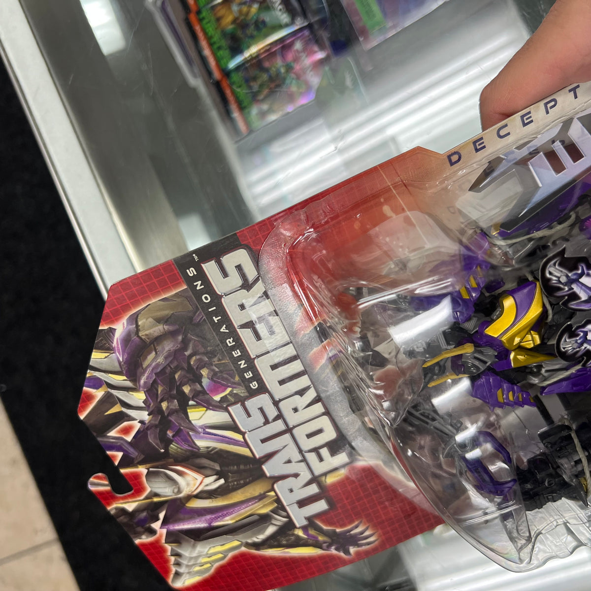 Transfomers Generations - Fall Of Cybertron -  Kickback (Decepticon) *TAPED BOX*