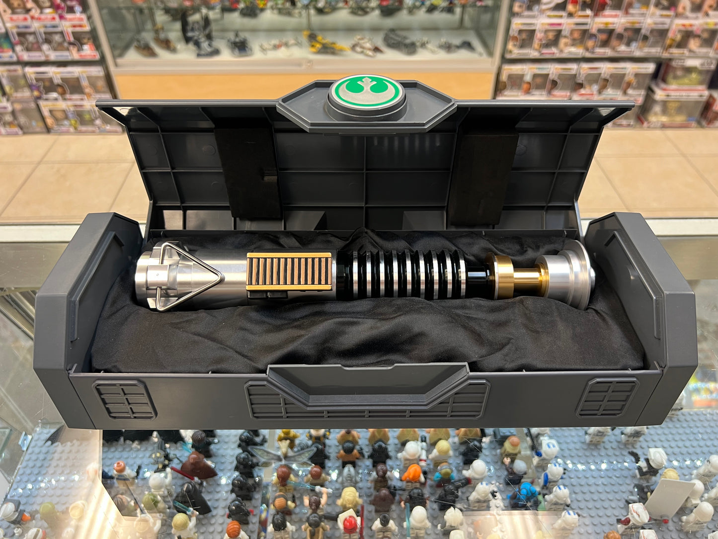 Star Wars Galaxy's Edge Luke Skywalker Lightsaber