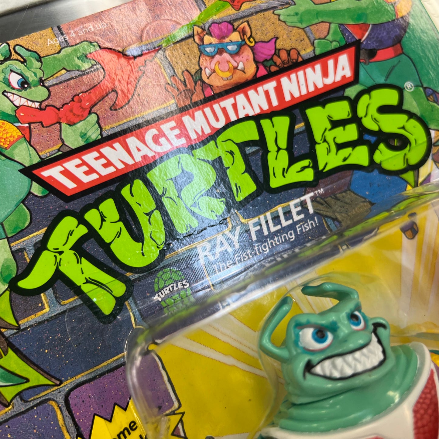 Teenage Mutant Ninja Turtles - Ray Fillet - Action Figure - In box - (1990)