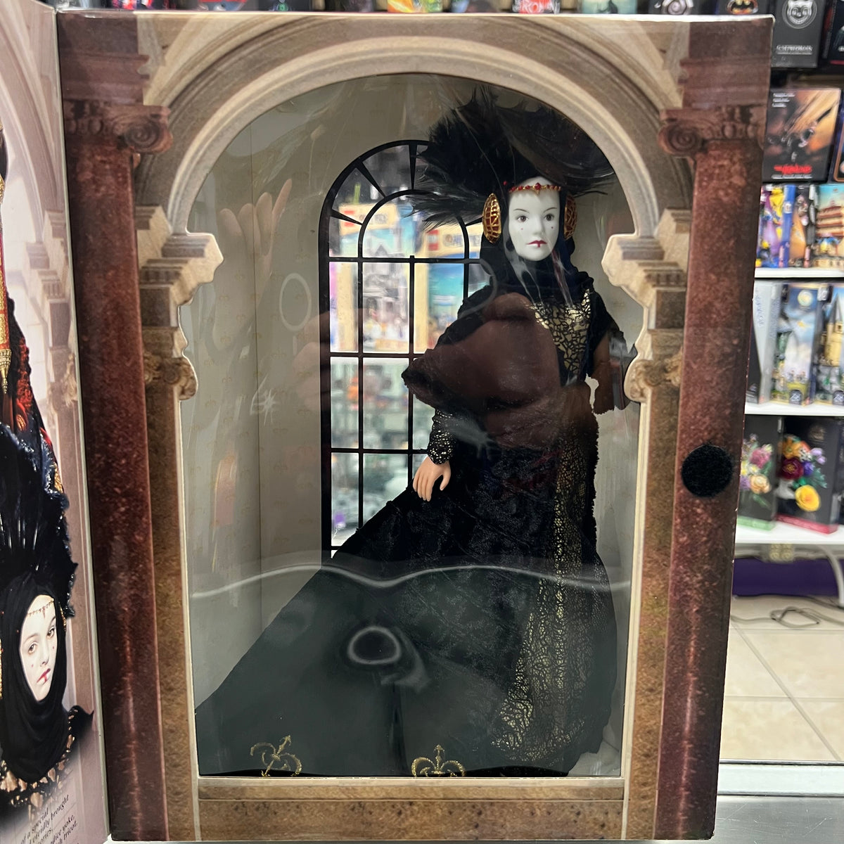 Star Wars Episode I 1999 Portrait Edition - Queen Amidala (Black Travel Gown) 1998 Hasbro *SEE PHOTOS*