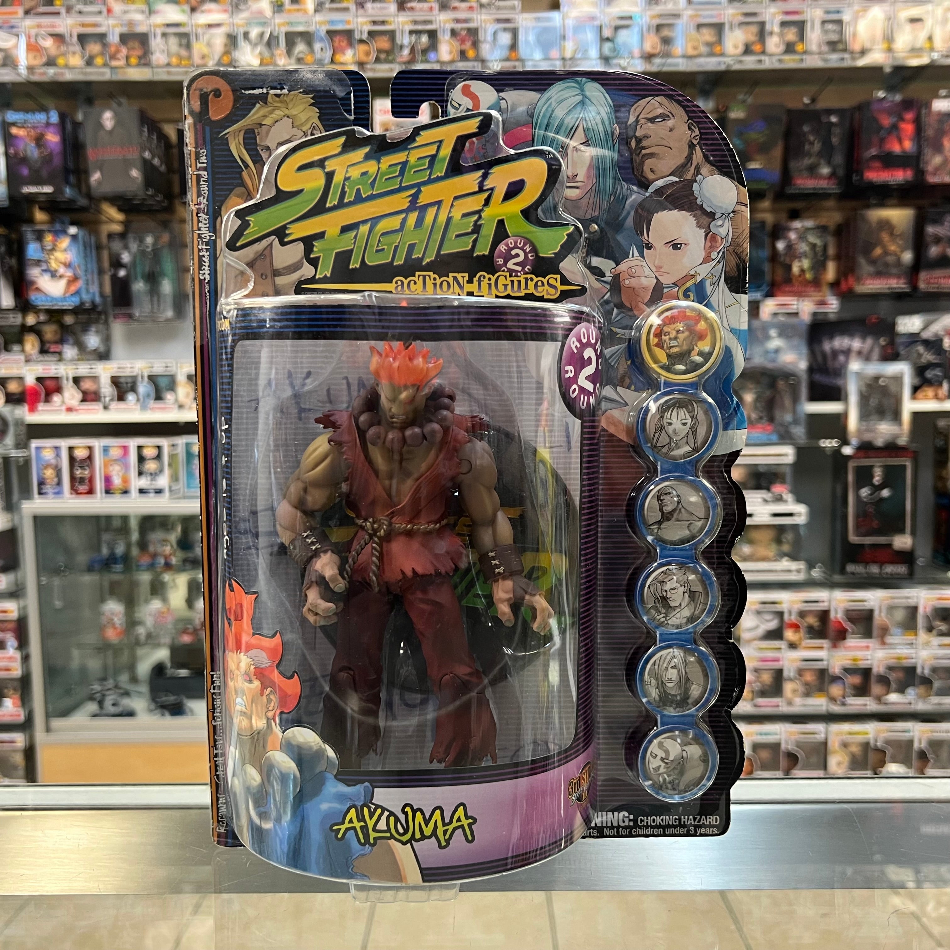 Resaurus Red Riding Street Fighter Round 2 - Akuma - Resaurus Action Figures - 1999 (Playe ...