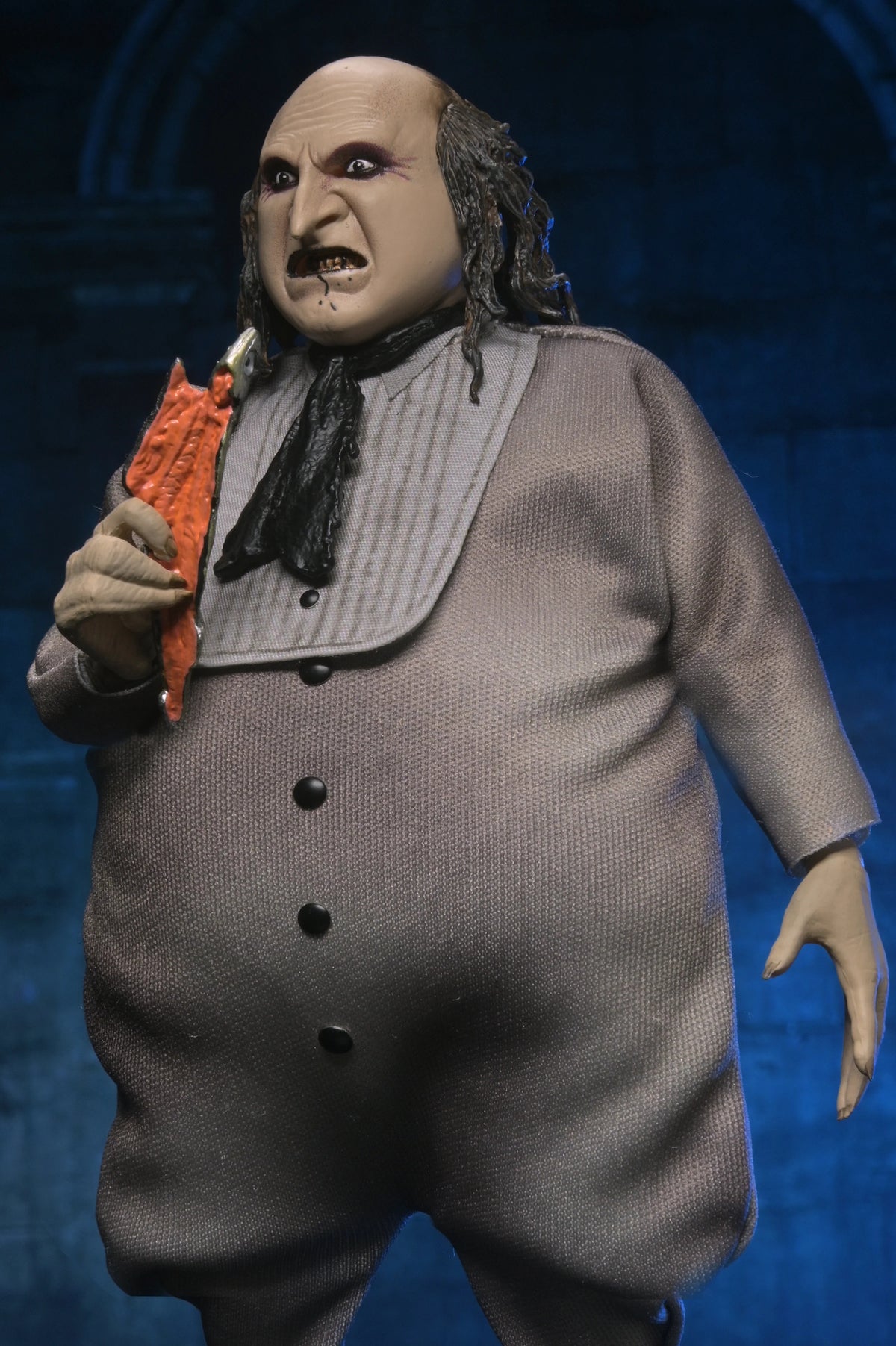 NECA Batman Returns - The Penguin Clothed Action Figure