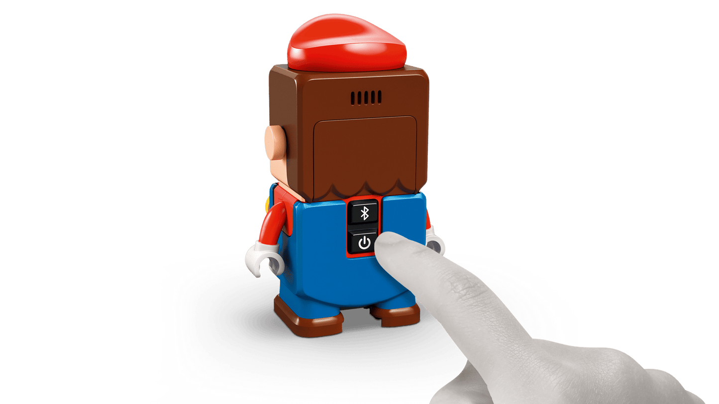 LEGO Super Mario - Mario Kart™ – Interactive LEGO® Mario™ & Standard Kart - 72043