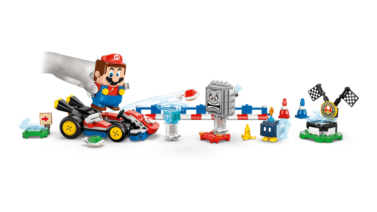LEGO Super Mario - Mario Kart™ – Interactive LEGO® Mario™ & Standard Kart - 72043