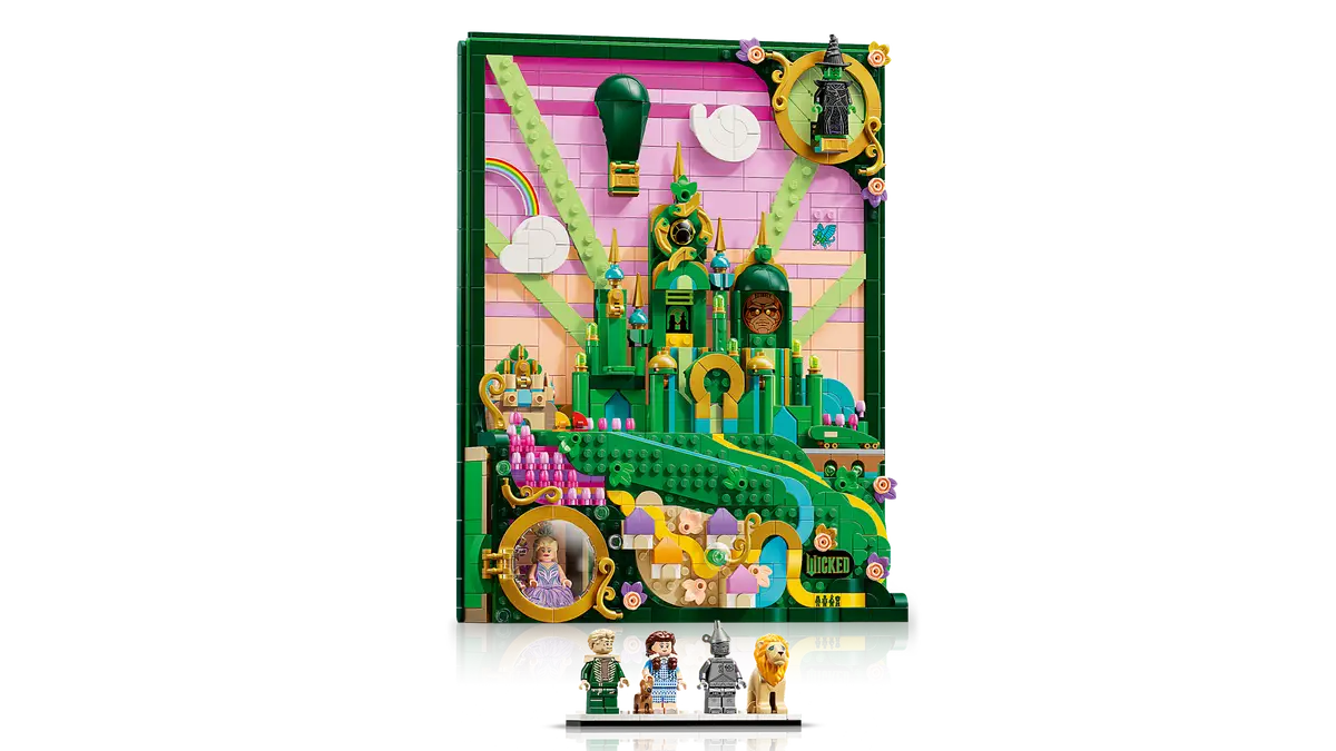 LEGO The Wicked - Emerald City Wall Art - 75685