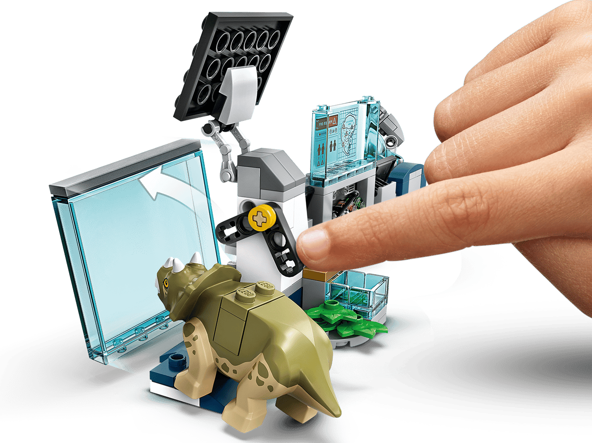 LEGO Jurassic World - Dr. Wu's Lab: Baby Dinosaurs Breakout - 75939