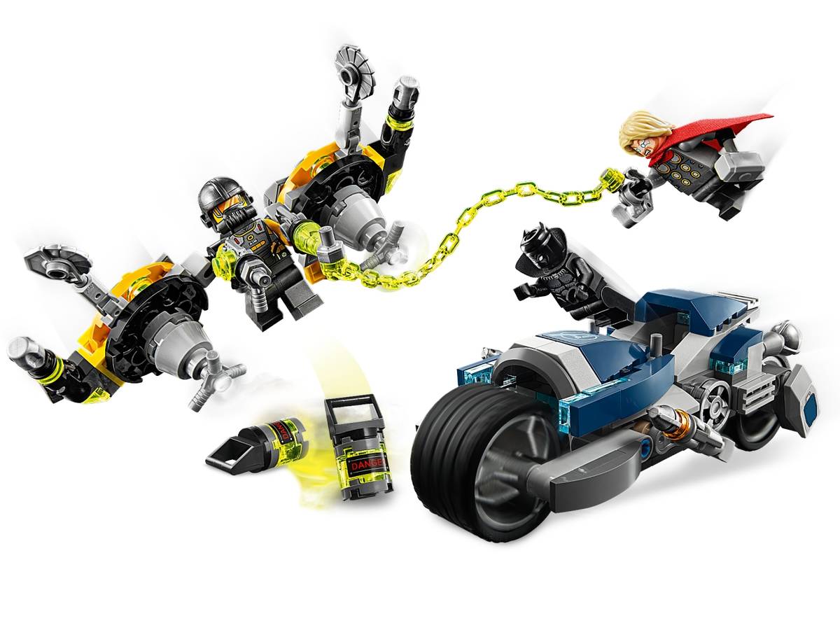 LEGO Marvel - Avengers Speeder Bike Attack - 76142 (RETIRED)