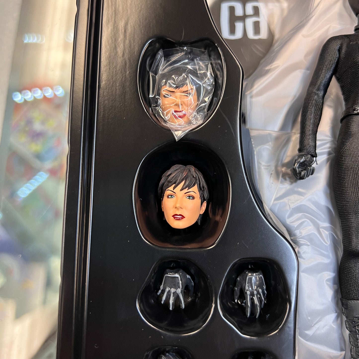 Mezco One:12 Collective - Catwoman (OPEN BOX)