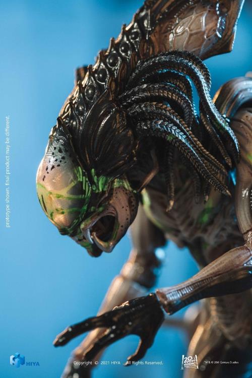 HIYA TOYS - Alien vs. Predator: Requiem Predalien (Battle Damaged) 1:18 Scale PX Previews Exclusive Figure