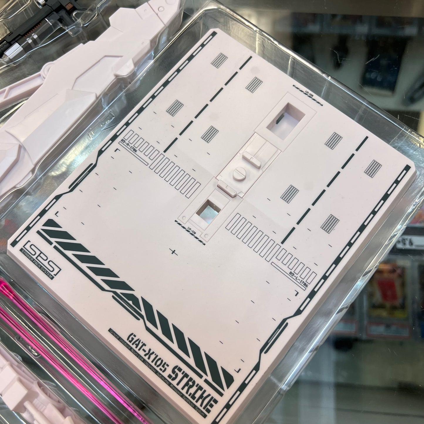 Bandai Metal Build Gundam SEED Aile Strike Gundam Figure (OPEN BOX)