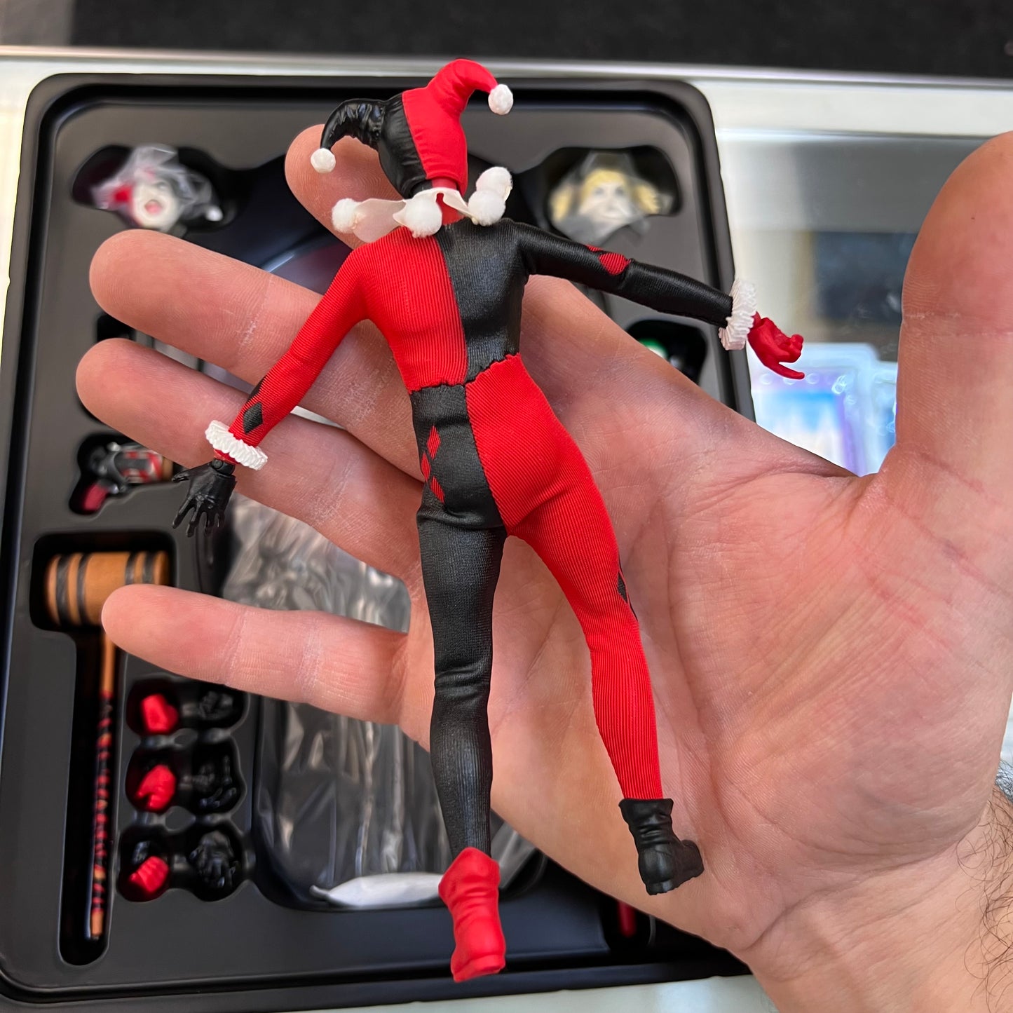 Mezco One:12 Collective - Harley Quinn - Deluxe Edition (OPEN BOX)