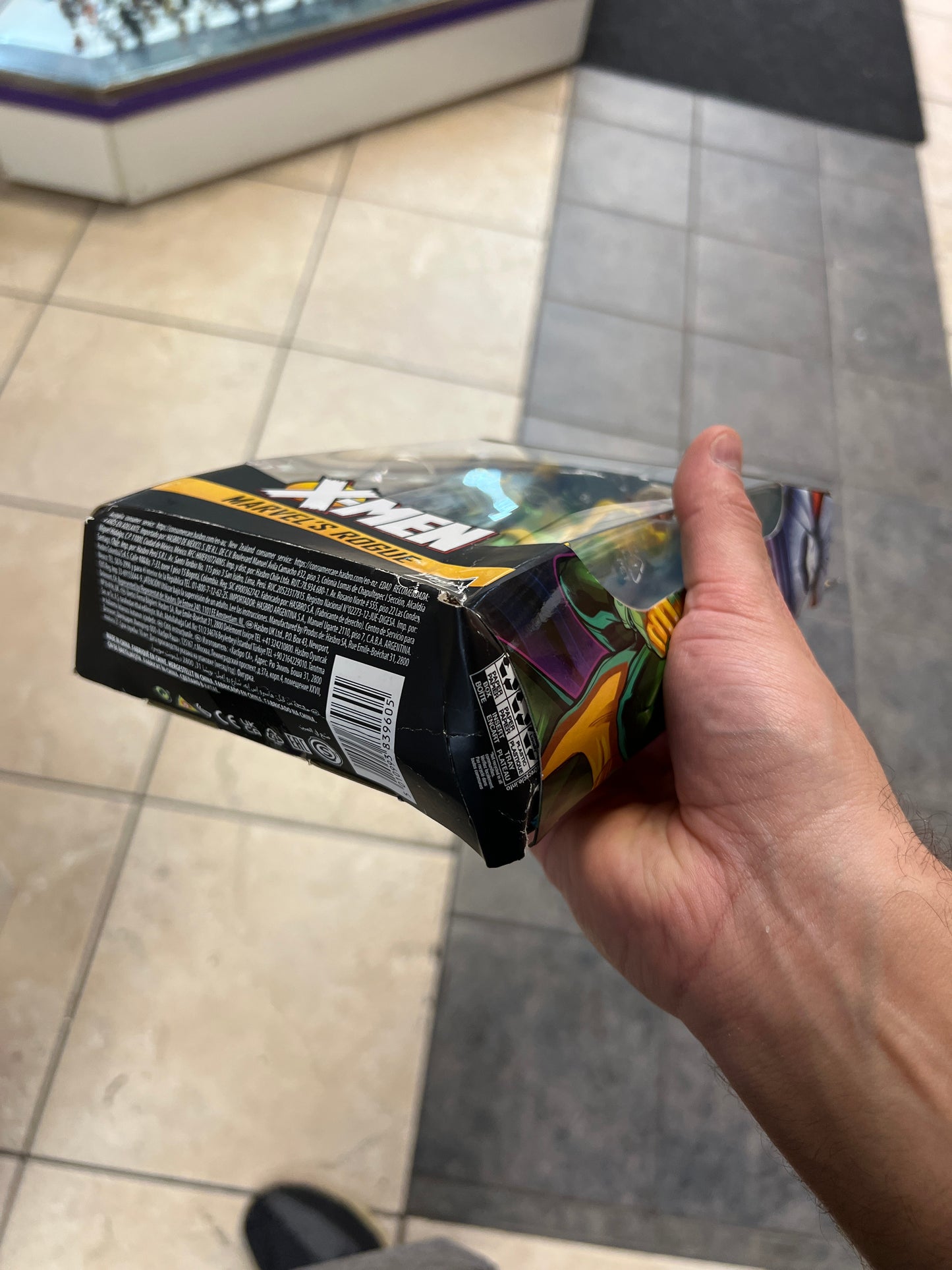 Hasbro Marvel Legends Series Marvel's Rogue 6-in Action Figure (BAD BOX)