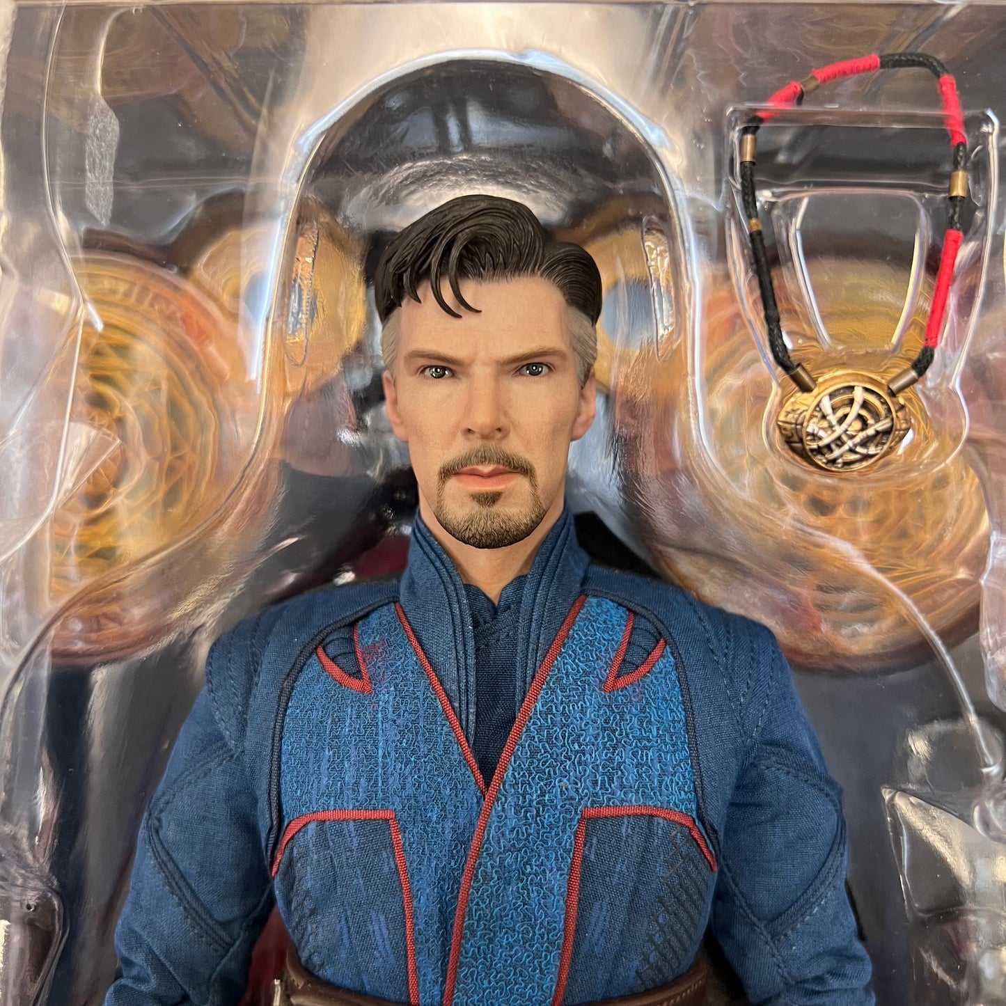 Hot Toys - Doctor Strange in the Multiverse of Madness - Doctor Strange 1/6th Scale Collectible Figure - MMS645 (OPEN BOX)