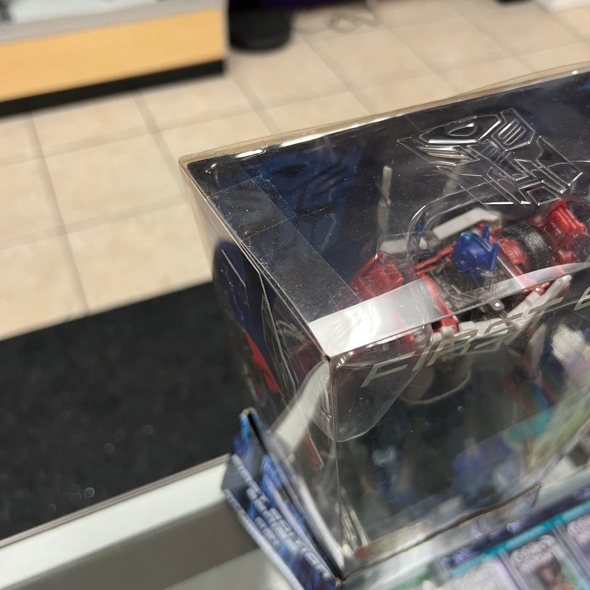 Transformers - First Edition - Optimus Prime 001 -- SEE PHOTOS