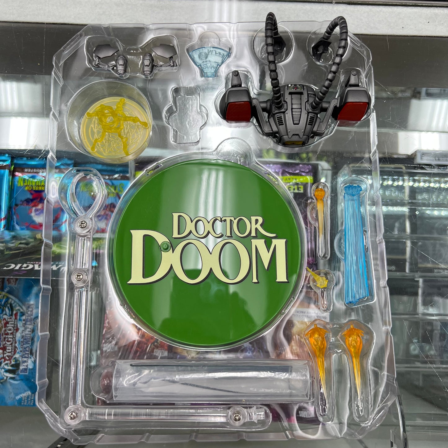 Mezco One:12 Collective - Doctor Doom (OPEN BOX)
