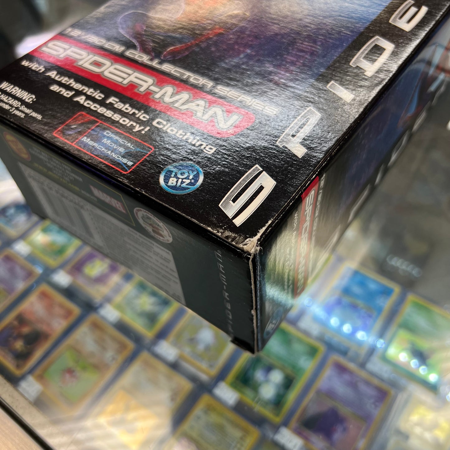 Toybiz 12in - Spider-Man Collector Series with Authentic Fabric Clothing (2001)