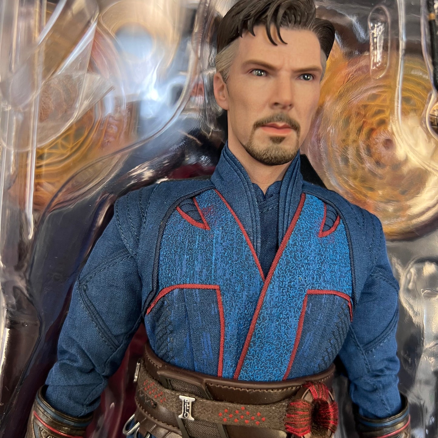 Hot Toys - Doctor Strange in the Multiverse of Madness - Doctor Strange 1/6th Scale Collectible Figure - MMS645 (OPEN BOX)